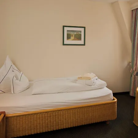 Seeschloesschen Hotel 4*