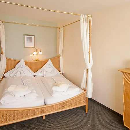 Seeschloesschen 4*