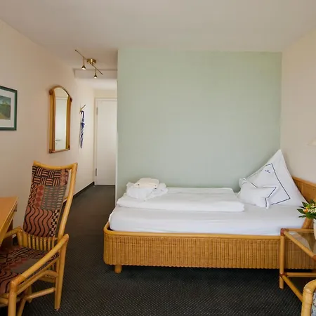 Hotel Seeschloesschen 4*