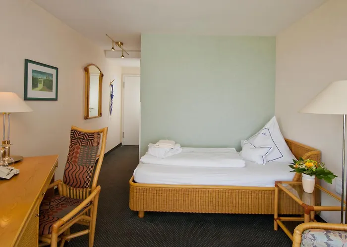 Hotel Seeschloesschen 4*